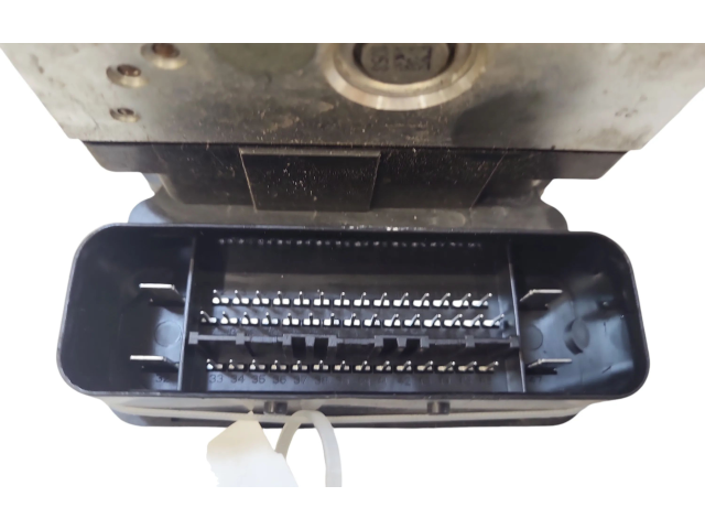 Jednotka ABS P31423315, 61730400091 Volvo V40 2017