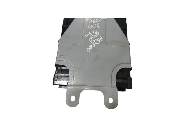 Řídící jednotka 1860A297, E6T40174 Mitsubishi Pajero 2005