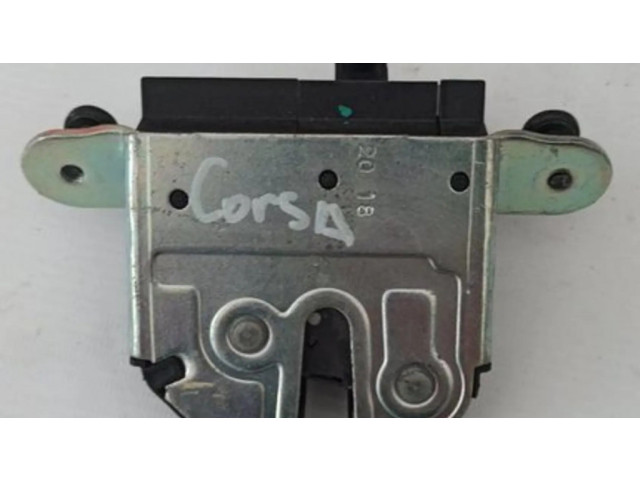 Замок задней крышки