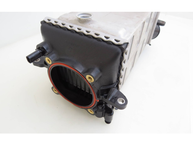 Интеркулер  A2780900514   Mercedes-Benz CLS C218 X218 