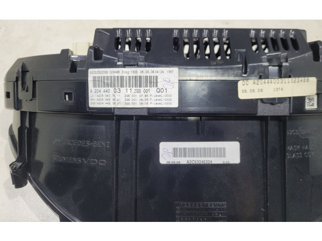 Панель приборов A2044400311   Mercedes-Benz GLK (X204)       