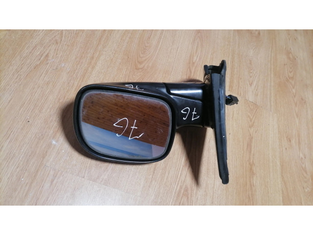 Zpětné zrcátko pravé Chrysler Voyager 2004