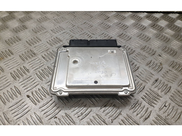 Řídící jednotka 03G906021AQ Volkswagen Caddy 2008