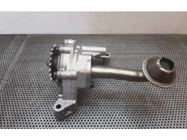 Масляный насос   038115105C  Audi A3 S3 8P 