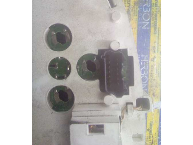 Přístrojová deska Chrysler Voyager 2013 TN1575205313