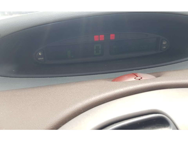 Панель приборов 9651667380, 110008966007   Citroen Xsara Picasso       