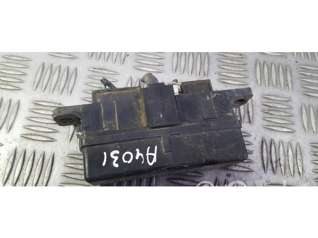 Pojistková skříňka ge6s Mazda 626 2000