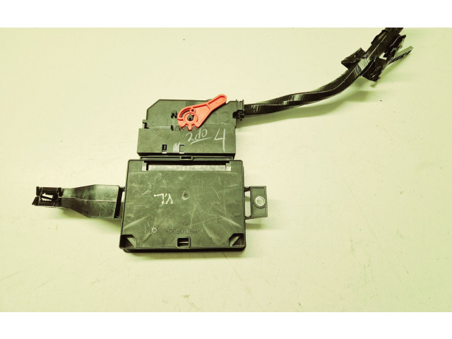 Модуль управления ручным тормозом 68148902AE, 68148902 Jeep Cherokee