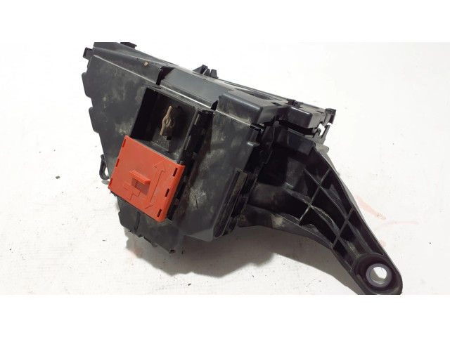 Блок предохранителей A2135403539   Mercedes-Benz EQC    