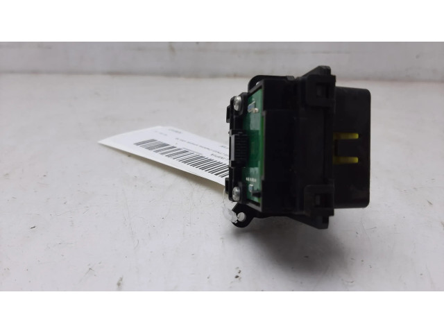 Ручка стеклоочистителей DG9T17A553AFW   Ford Ranger