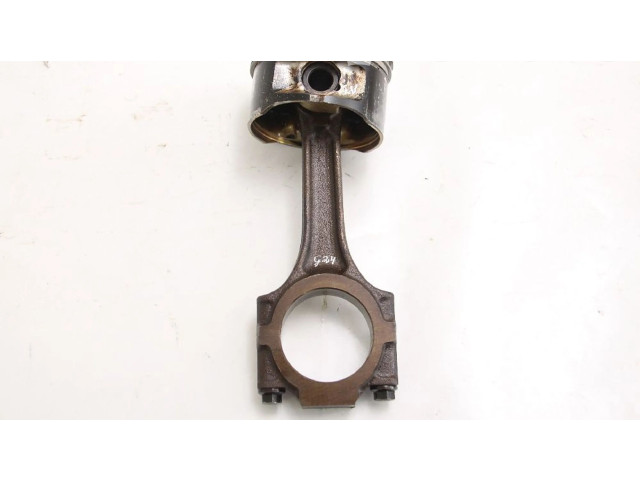 Поршень с шатуном 175A3000 46411899, 46411899 Fiat Coupe