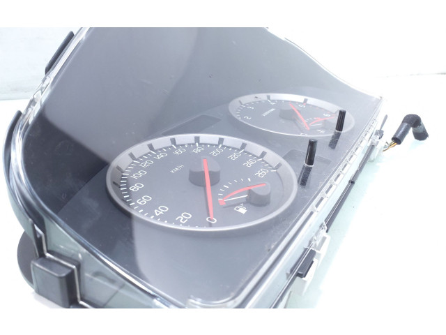 Спидометр (приборный щиток) 30710071 Volvo V50