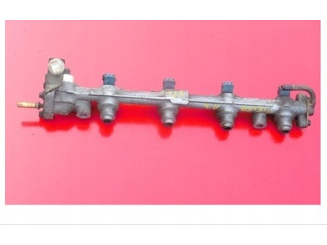 Топливная рампа Ford Fiesta