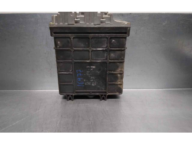 Блок управления двигателя 037906024B   Volkswagen Golf SportWagen