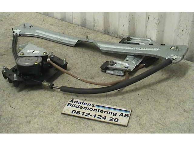 Zámek zadních dveří 04724556AE Chrysler PT Cruiser 2002