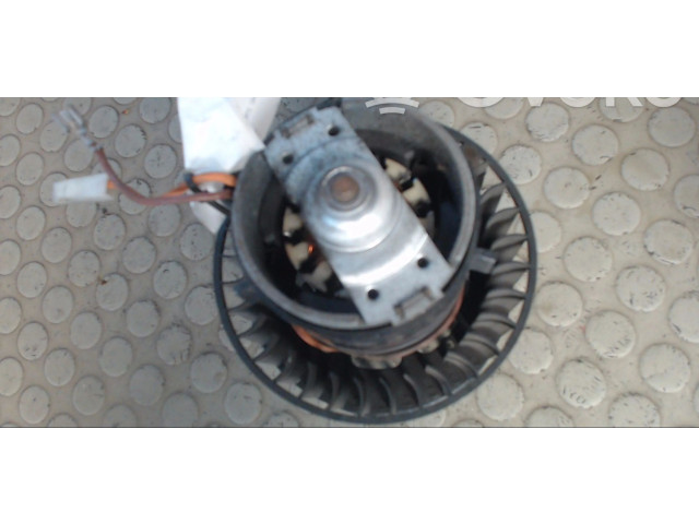 Вентилятор радиатора 52463009 Opel Tigra A