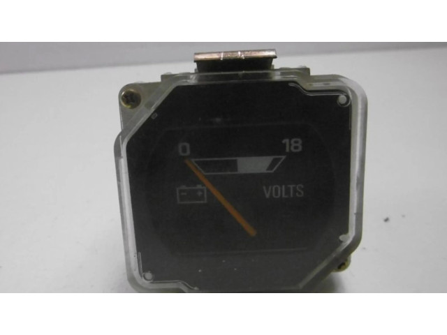 Přístrojová deska  Daihatsu Feroza 1991 83630-87603  