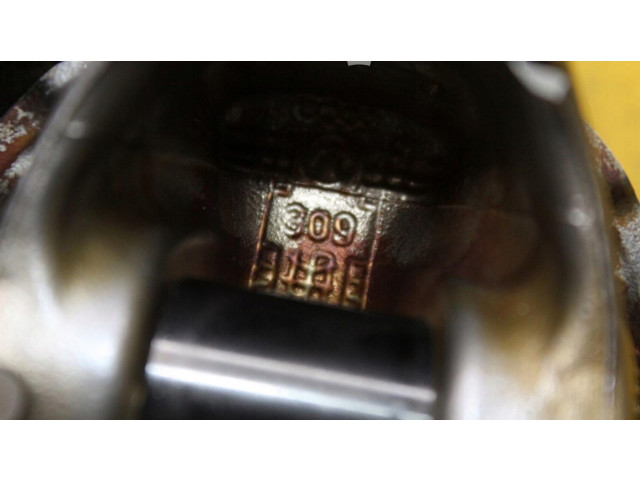 Píst    Seat Leon (5F)     