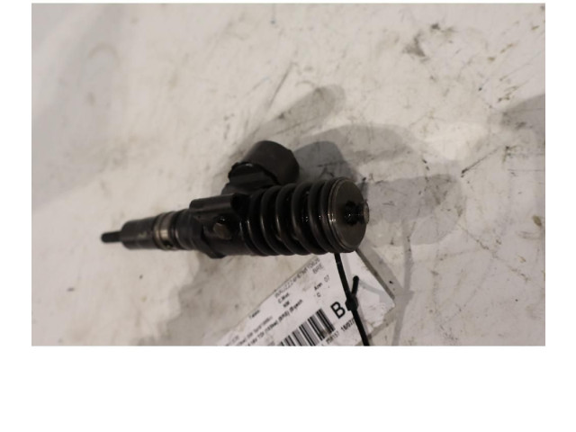 Форсунка 036130073G    Audi A6 S6 C6 4F  BRE 