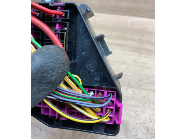 Pojistková skříňka 8D1941824 Audi A6 S6 C7 4G 2011