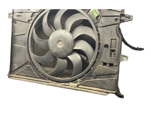 Электрический вентилятор радиаторов    52009102, 8E4500000   Jeep Renegade