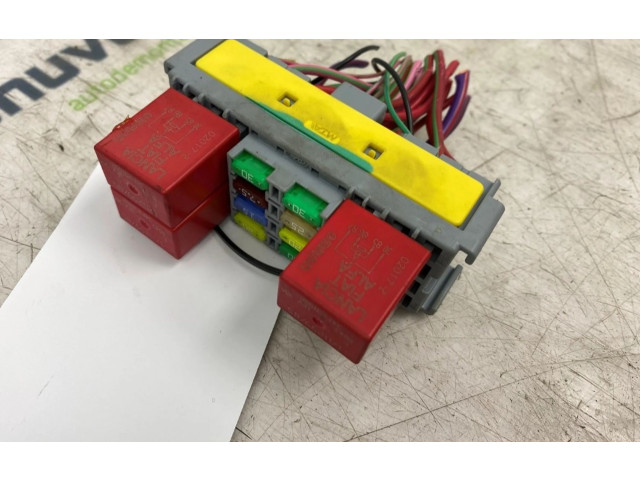 Блок предохранителей Jeep Compass