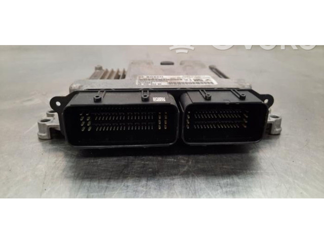 Блок управления двигателя 9832694380   Peugeot Partner III