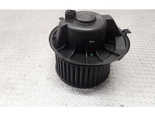 Вентилятор печки 1KD819015 Volkswagen Jetta V