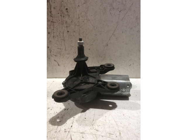 Двигатель стеклоочистителя заднего стекла    Fiat Punto Evo