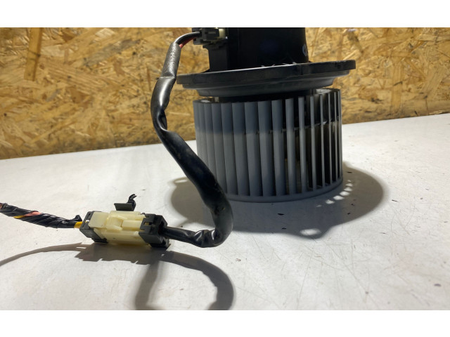 Вентилятор печки KIA Ceed