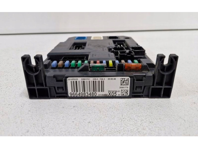 Блок управления 9664983480   Citroen C3 Picasso