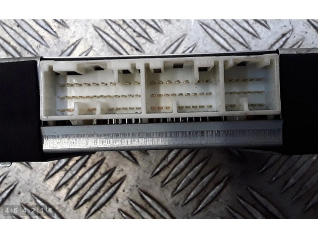 Řídící jednotka Mitsubishi Pajero 2005