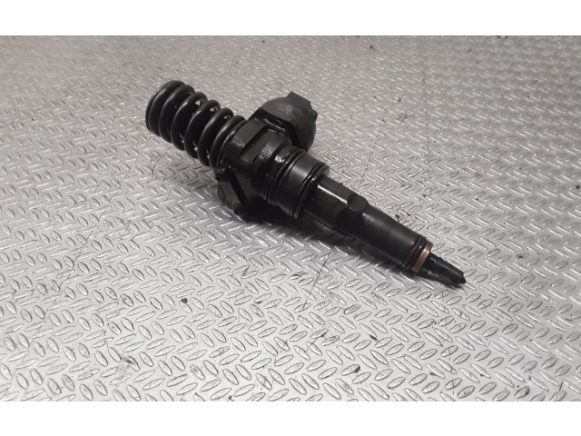 Vstřikovač 038130073AK Volkswagen Sharan AUY