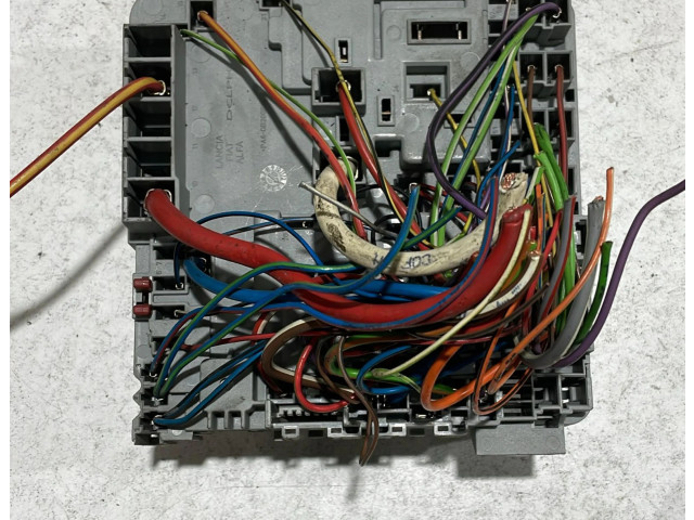 Pojistková skříňka 13687865, 13687865 Fiat Grande Punto 2008