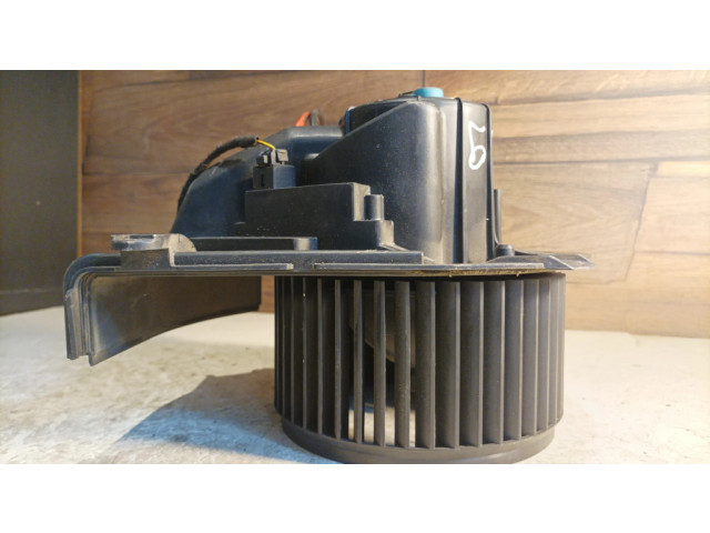 Вентилятор печки       Citroen C8