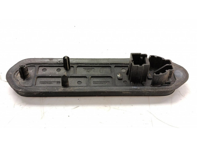 Контактное соединение дверей