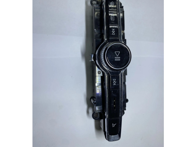 Блок управления кондиционера воздуха / климата/ печки (в салоне)     31346789, 15210090701    Volvo XC90 