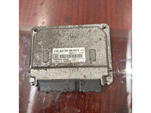 Řídící jednotka 03E906023D, 5WP4050204 Skoda Fabia Mk2 (5J) 2007