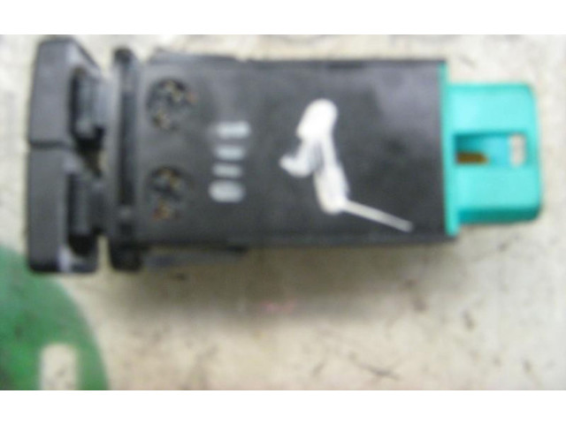 Ручка стеклоочистителей    KIA Rio