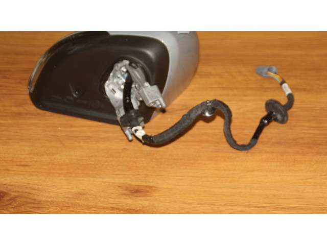 Зеркало электрическое Volvo XC40 - года