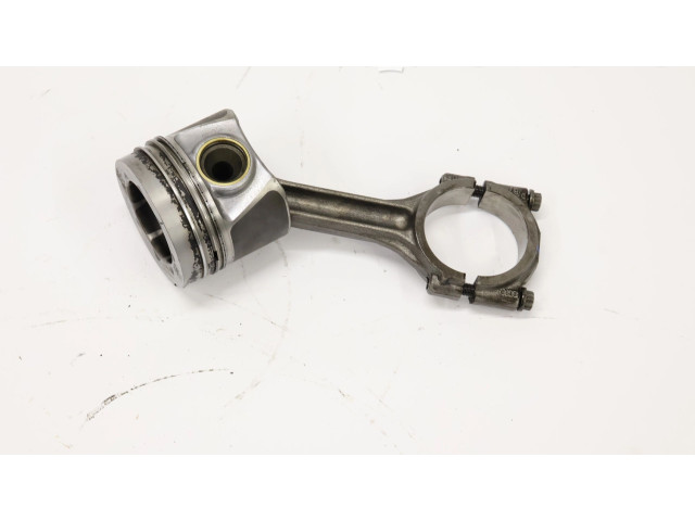 Píst 04LA Volkswagen Caddy