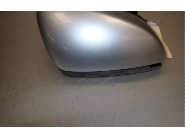 Зеркало электрическое Mazda 3 III 2014 - 2018 года