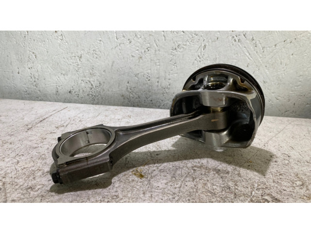 Поршень с шатуном Dodge Challenger для бензинового двигателя 6.4