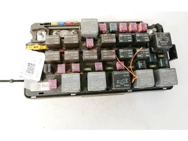 Блок предохранителей  8239032022, 82390-32022   SsangYong Musso    