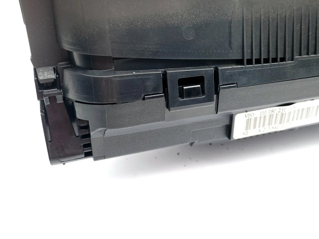 Přístrojová deska Mercedes-Benz C W203 2004 A2035403147, 110080231005