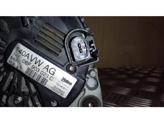 Генератор 06F903023C, 2542695G   Volkswagen Scirocco 2.0     