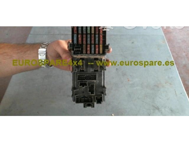 Блок предохранителей 1F05, 4482 Mitsubishi Montero