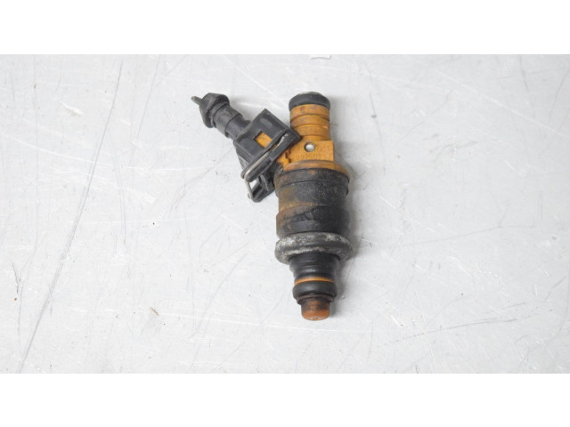 Vstřikovač Volvo 960