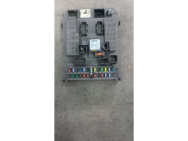 Pojistková skříňka 9651938180 Peugeot 807 2003