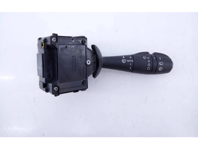 Ручка стеклоочистителей 55675887R Renault Clio IV